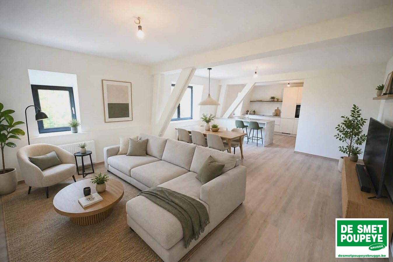 prachtig gerenoveerd duplex appartement 