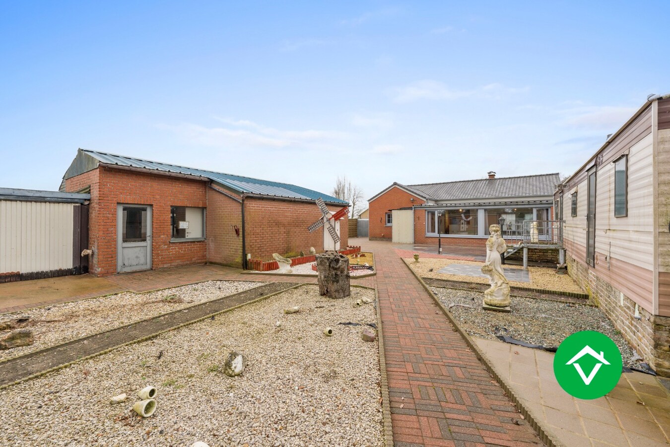 Alleenstaande woning met garage te Koekelare 