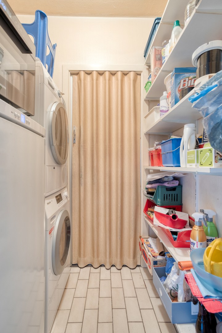 Instapklaar appartement met 2 slpk. in centrum Geel 