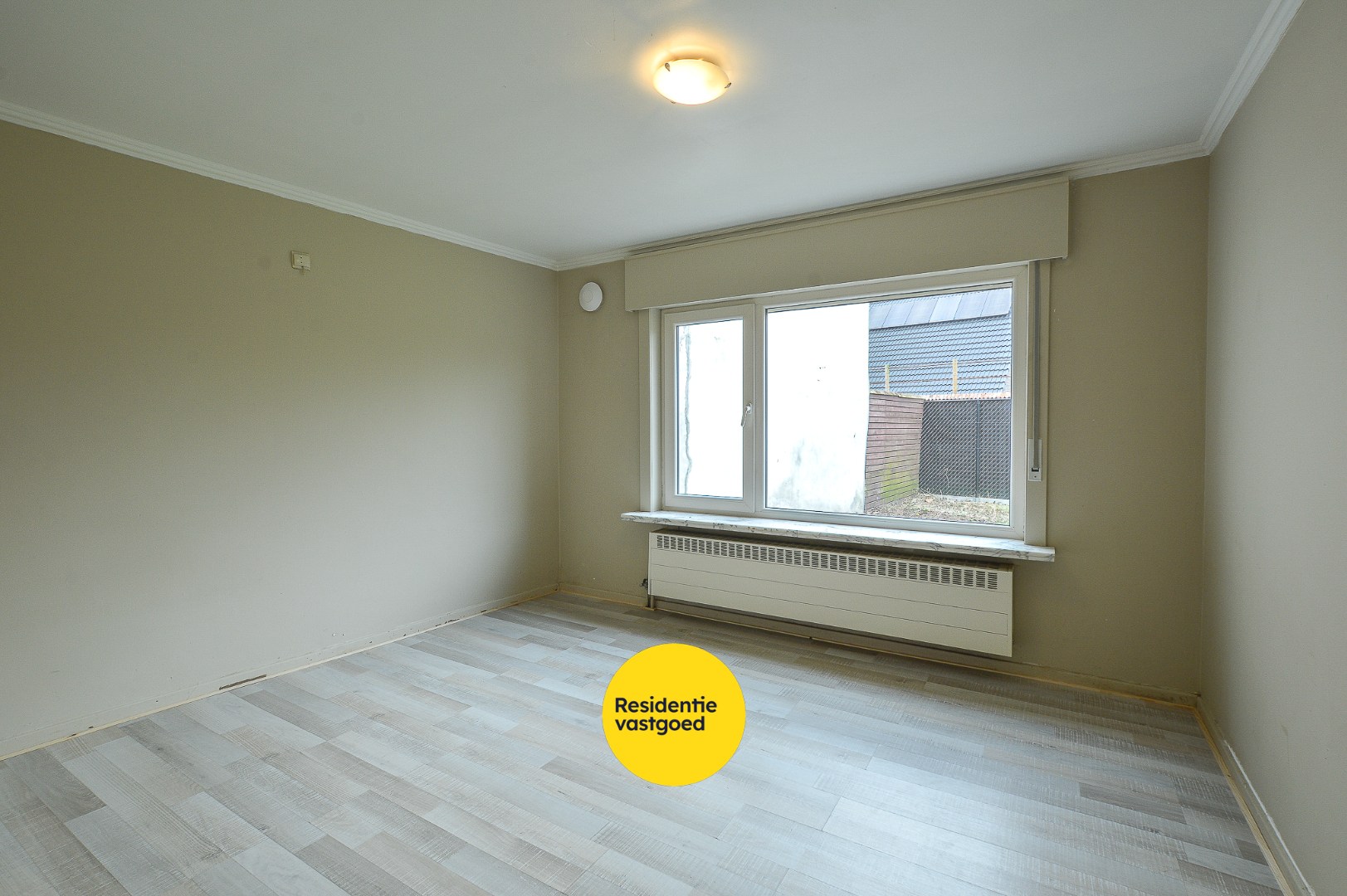 Gelijkvloers appartement met 2 slaapkamers gelegen in centrum Oudenburg. 