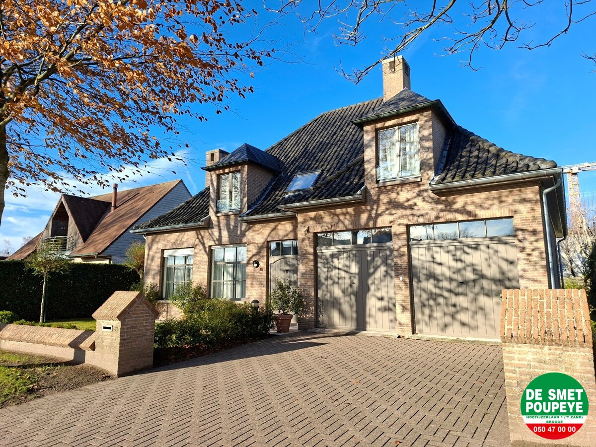 Residentieel gelegen villa 