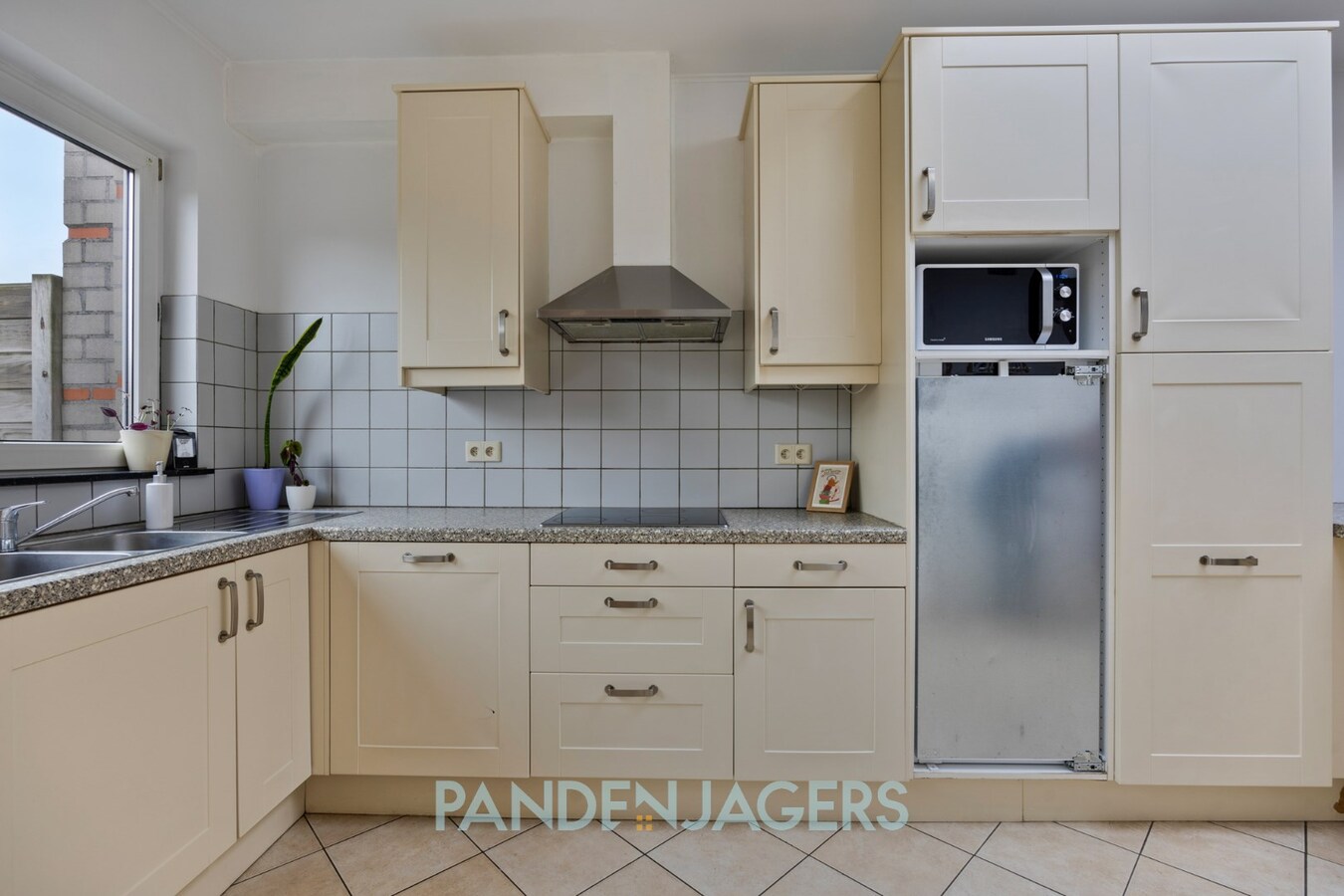 Gezellige instapklare rijwoning te Duffel-Oost 