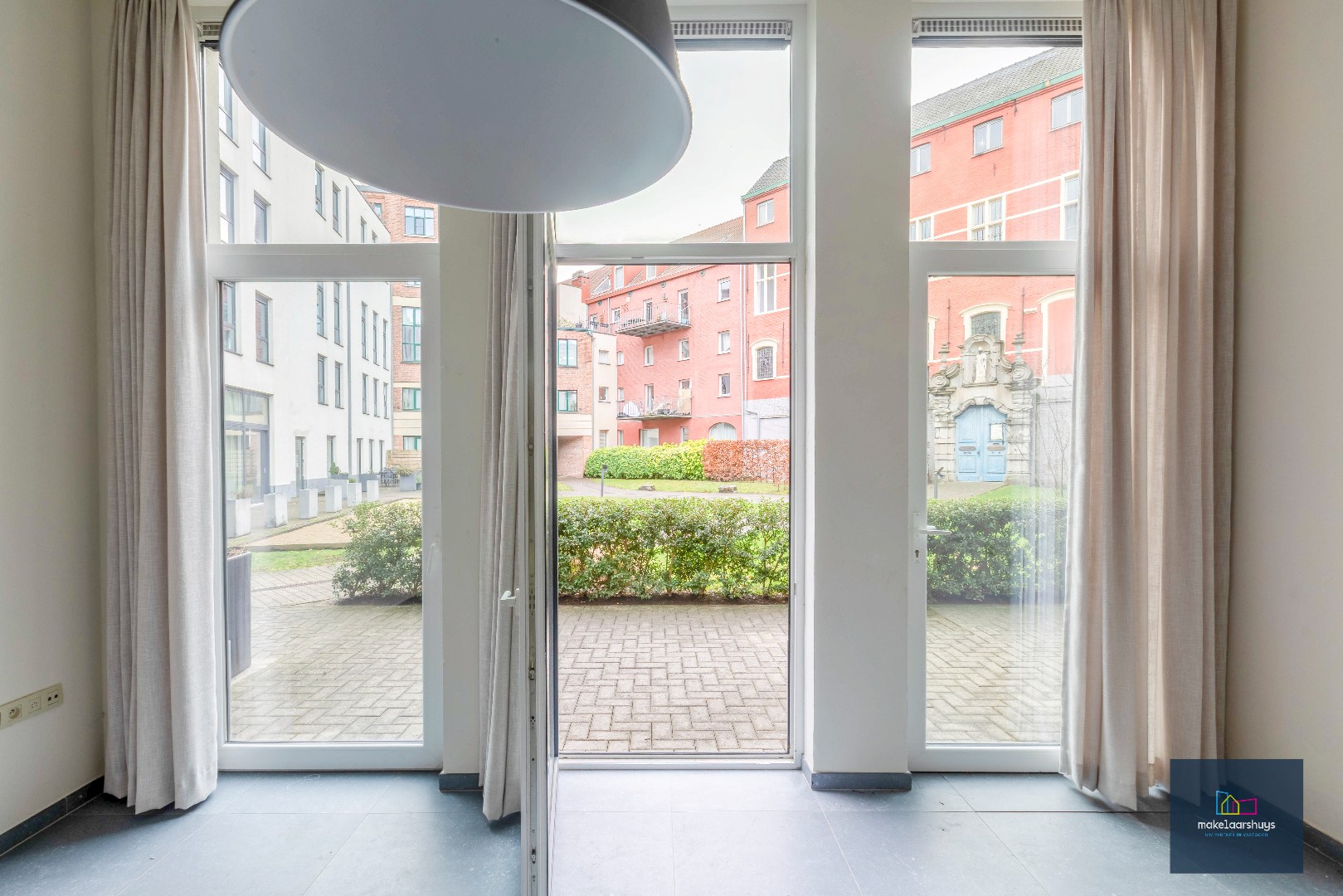 INVESTERINGSVASTGOED Assistentiewoning op het gelijkvloers in Collegehof 