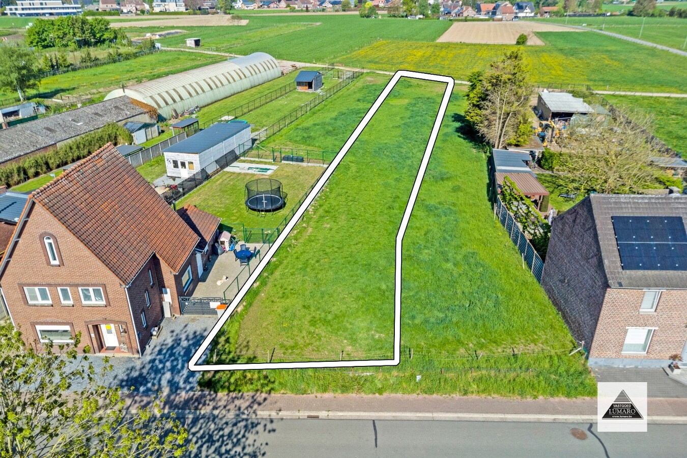 Half open bouwplaats (10a 39ca) met achteringang 