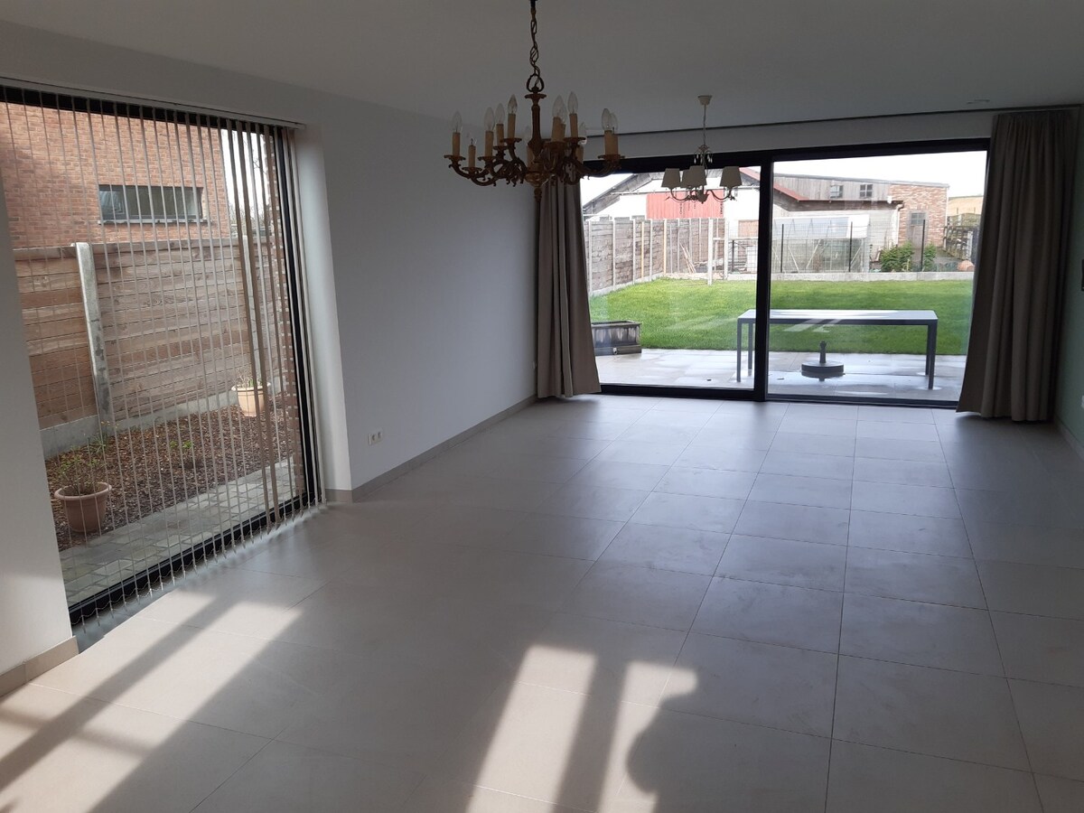 Landelijke energiezuinige Half Open 