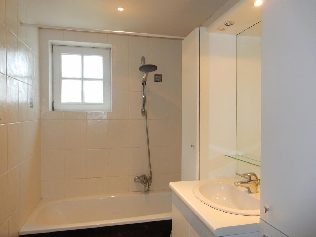 Landelijke villa met weiland te Tielt 