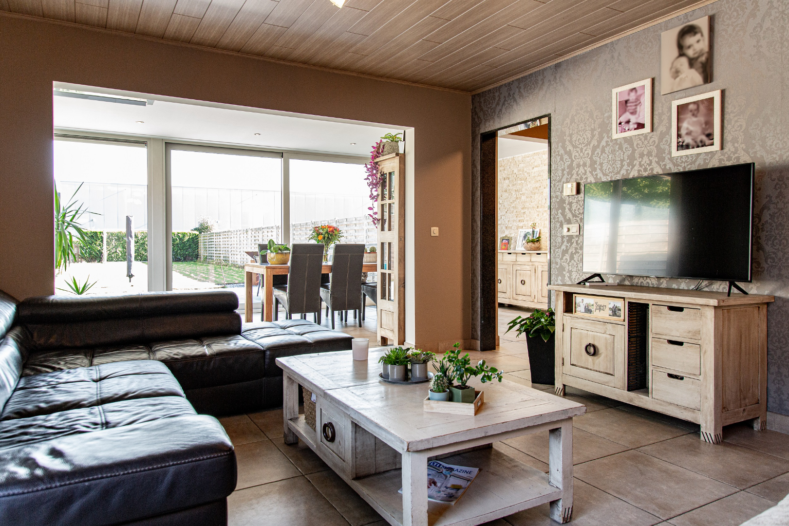 Voor de snelle beslissers, ruimte binnen én buiten ! 