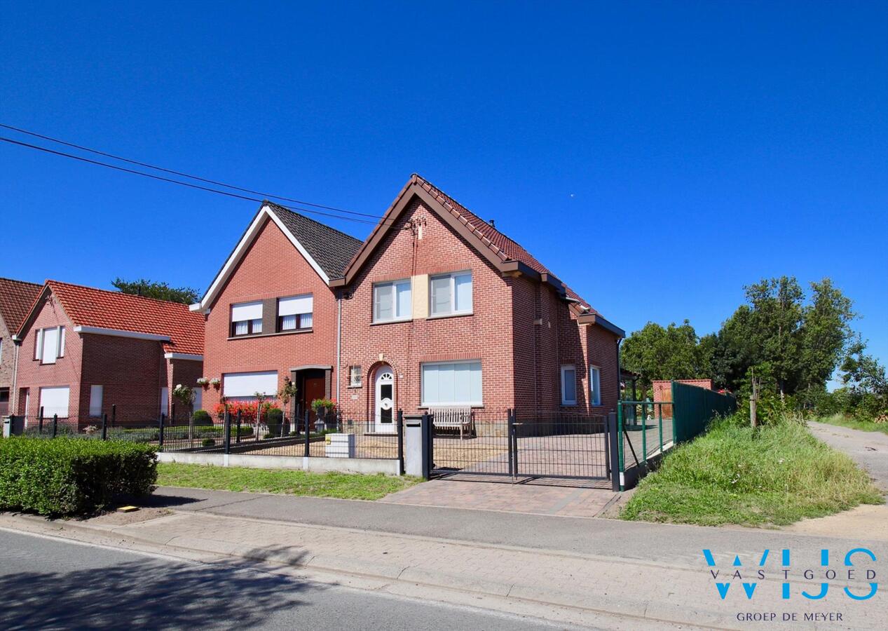 Enorm gezellig en goed gelegen woonhuis op een toplocatie in ERTVELDE ! 