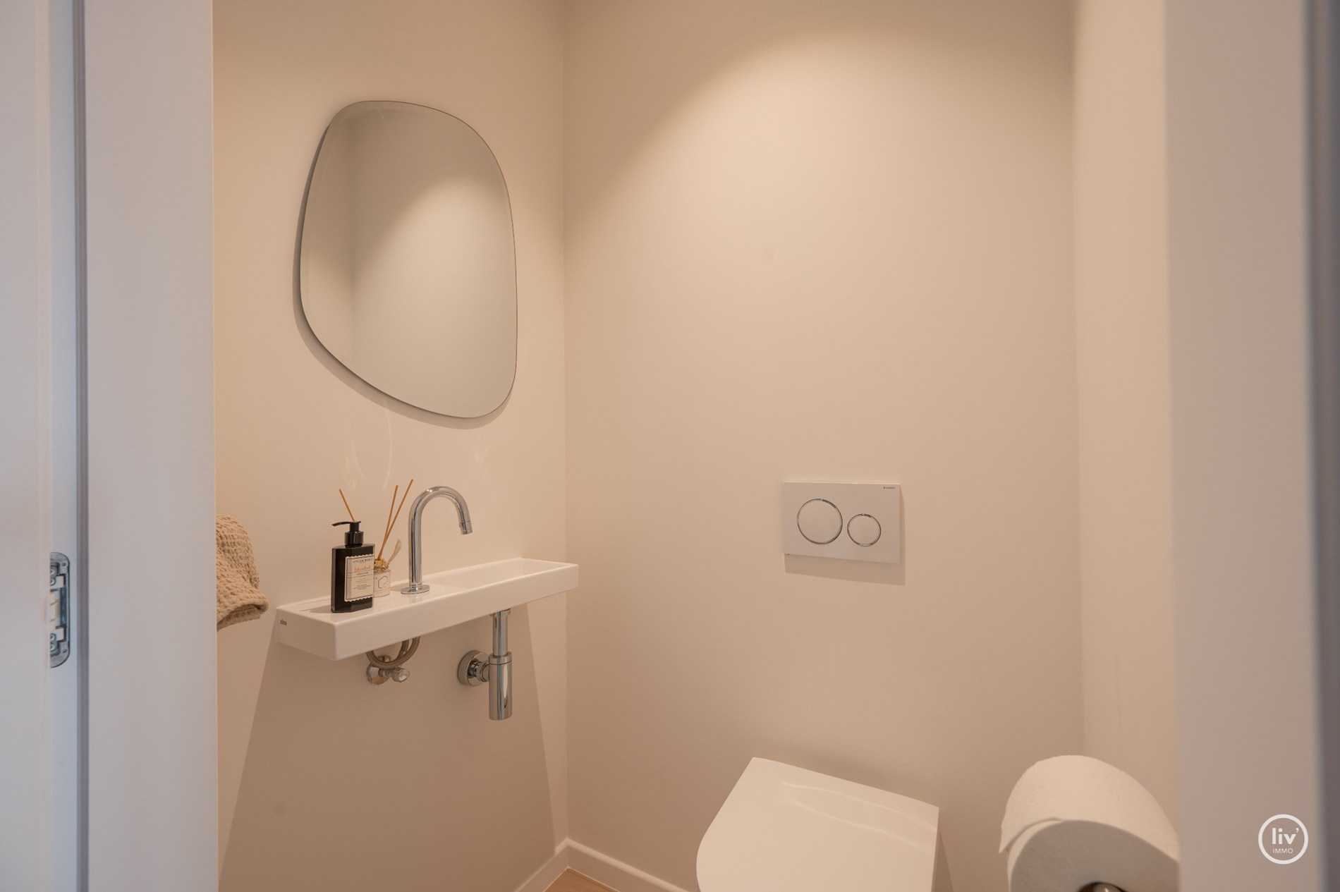 Aangenaam 1-kamer appartement met terras op een topligging in de Van bunnenlaan te Knokke ( renovatie 2026) 