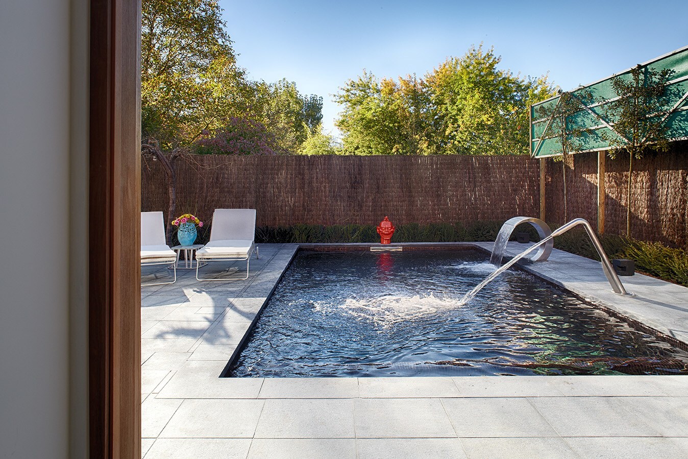 Charmante instapklare woning met zwembad te koop in Moorslede. UNIEKE KANS ! 