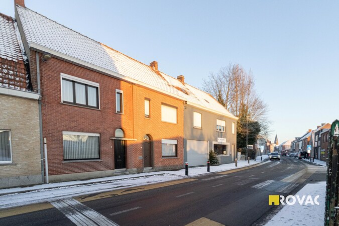 onder reservatie Woning te Lendelede
