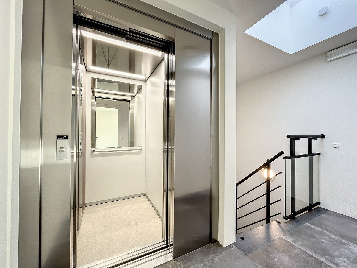 Nieuwbouw penthouse met zonneterras te centrum Zottegem 