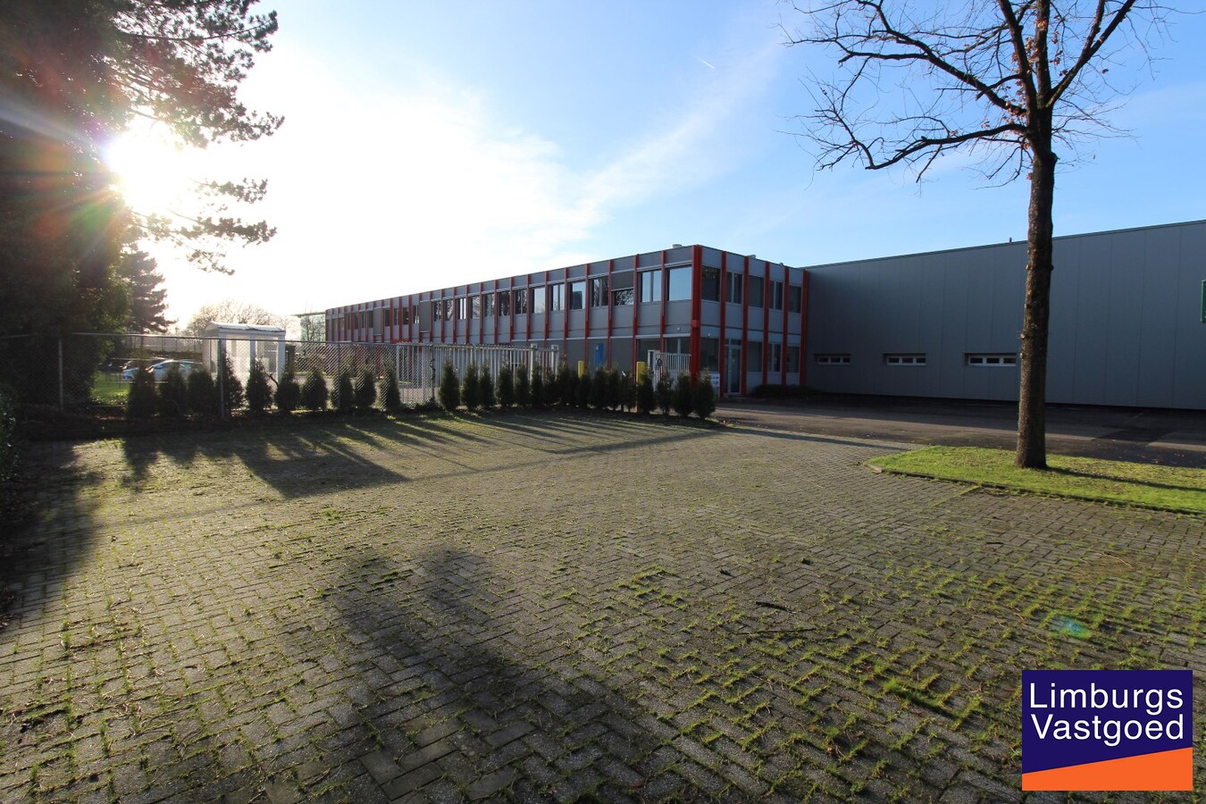 'T SAS - KMO UNITS - v.a. 89m² tot 621 m² - a/d voormalige Smeets Site 
