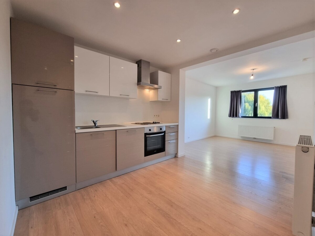 Leuk appartement met groot terras - Oudenburg 