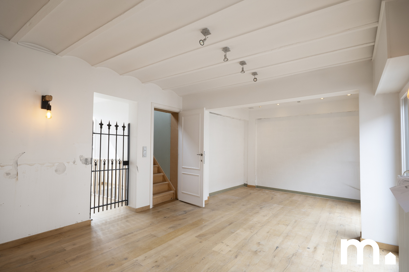 Vergund renovatieproject met veel potentieel in het hart van Wevelgem! 