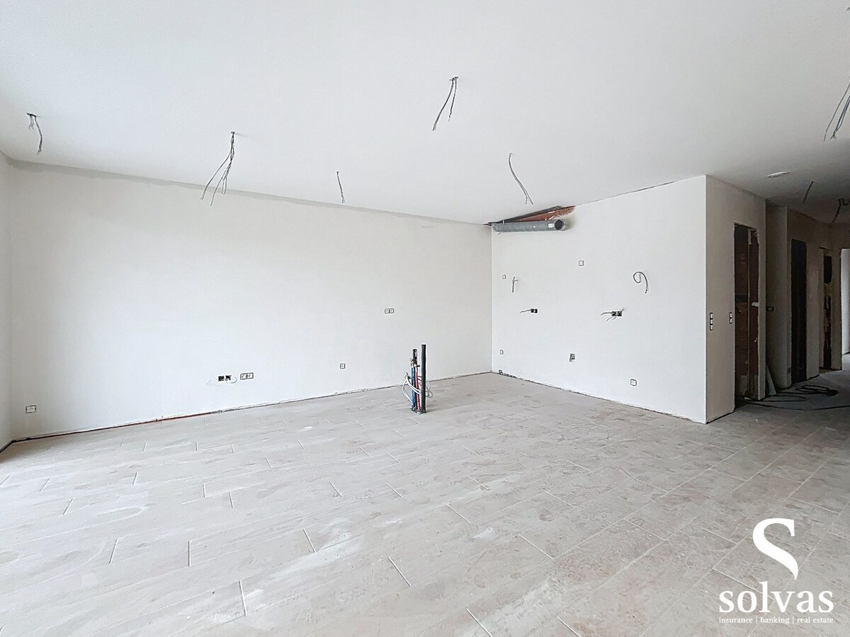 Ruim twee slaapkamer nieuwbouw appartement in hartje Aalter nabij station 