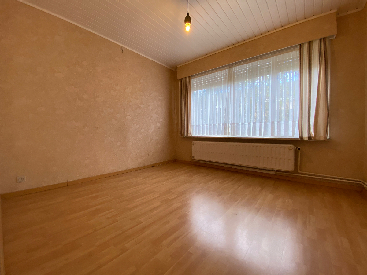 Woning met 3 slaapkamers en garage te Ichtegem 