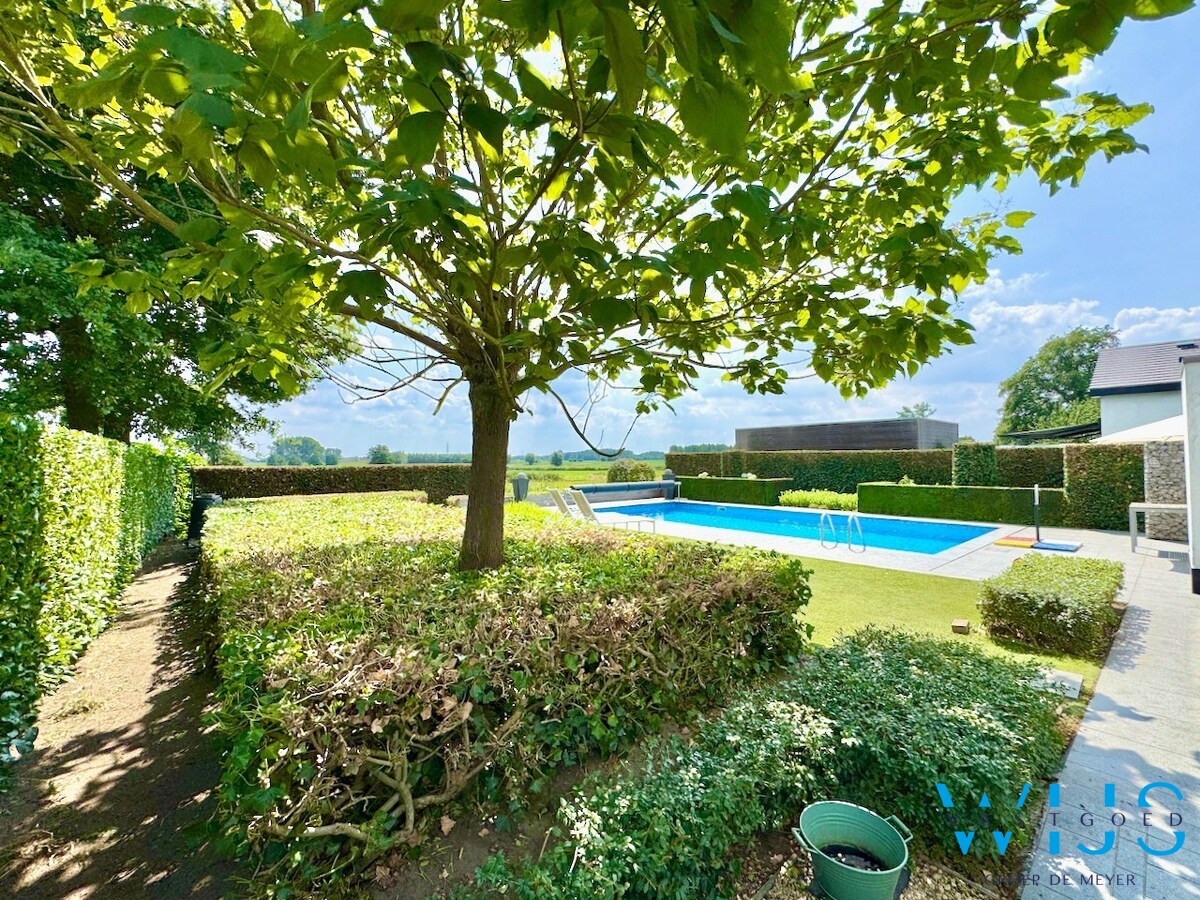 Prachtige eigendom op een schitterende locatie te ERTVELDE ! 