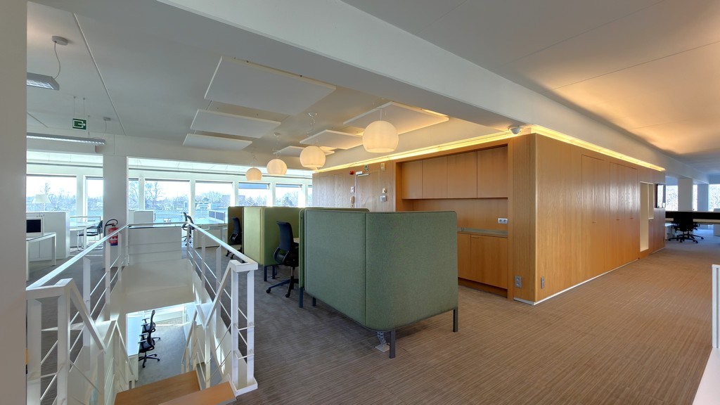 Volledig uitgeruste kantoren te huur langs E313 te Wommelgem