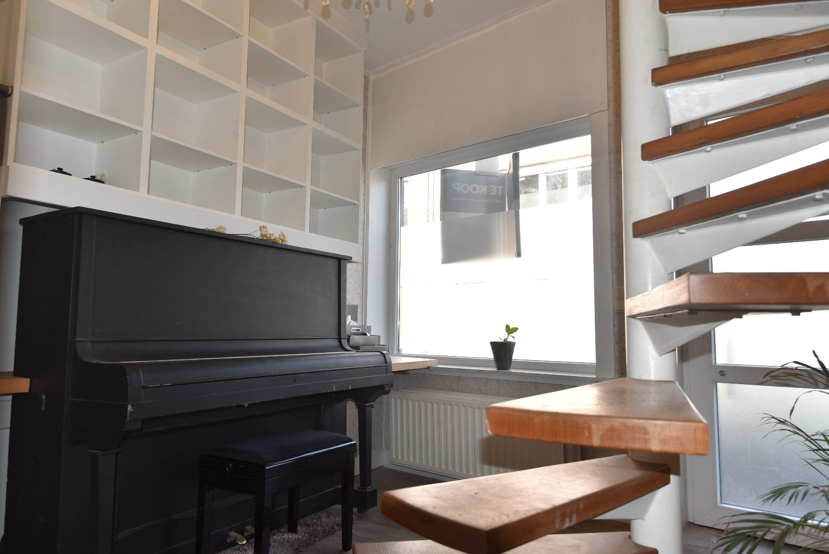 Rijwoning met zonnige tuin nabij centrum Maldegem. 