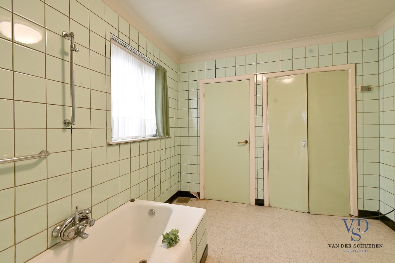 Degelijke Half Open Bebouwing 