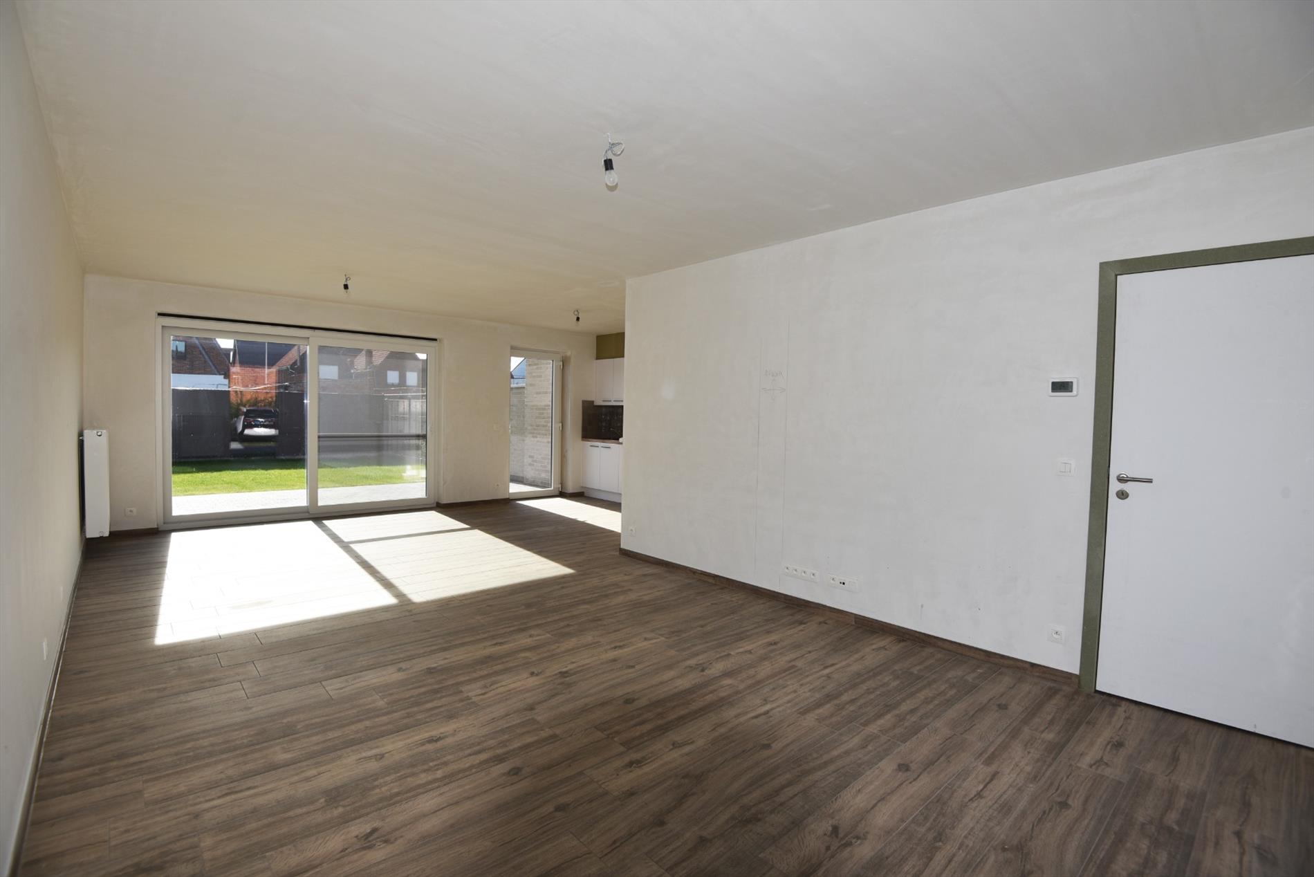 NIEUWBOUW HOB met 3 slpks en tuin te ADEGEM 