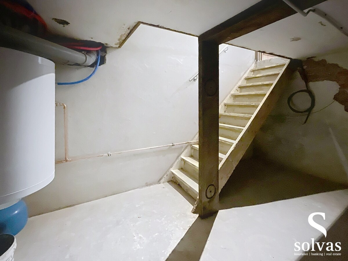 Top gerenoveerde woning met 3 slaapkamers, ruime tuin in prachtige natuur te Aalter EN uiterst energiezuinig. 