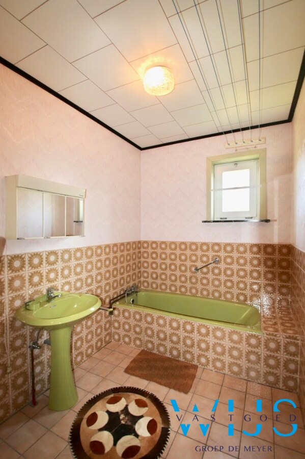 Ruime bungalow op 840 m² te KLUIZEN/EVERGEM ! 