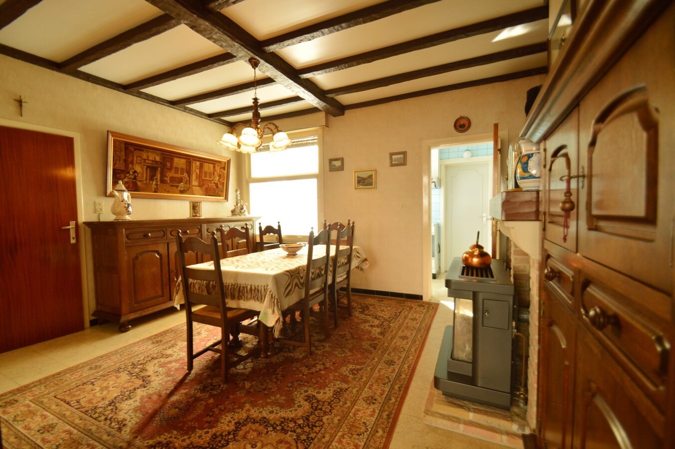 Te renoveren gezinswoning in het centrum - Heist 