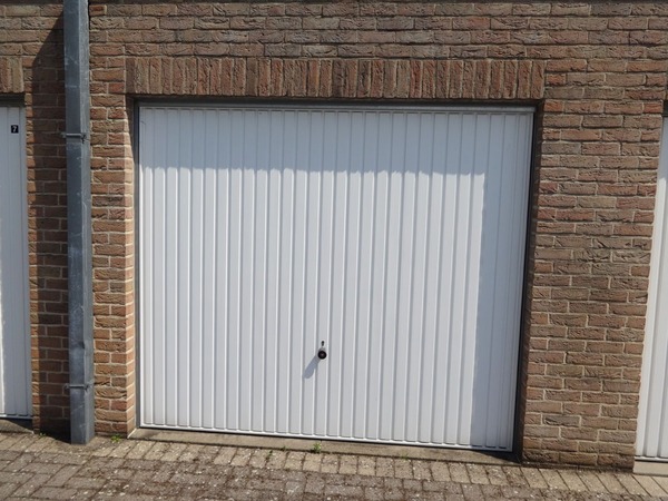 Verhuurd garage - Zonhoven