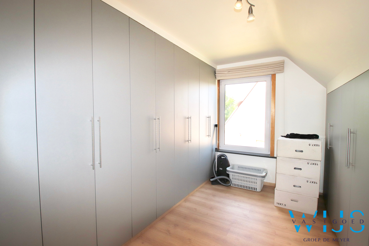 Tof woonhuis met tuin te Boekhoute ! 