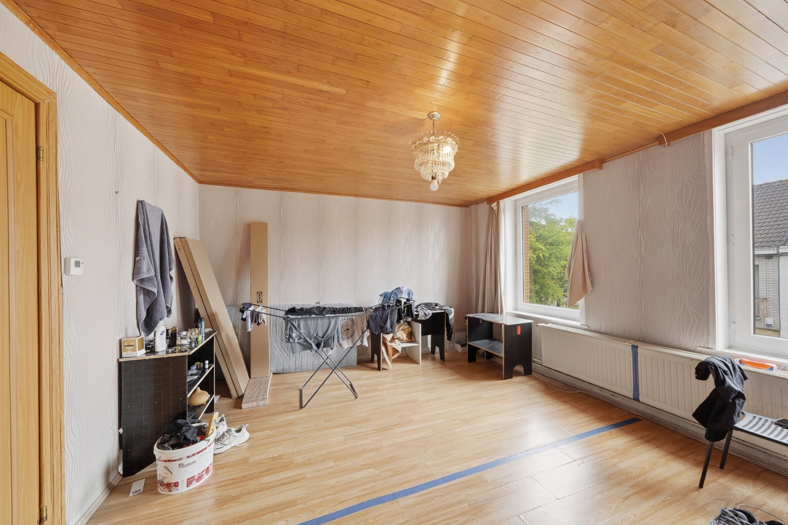 Ruime woning met veel mogelijkheden te Oostende 