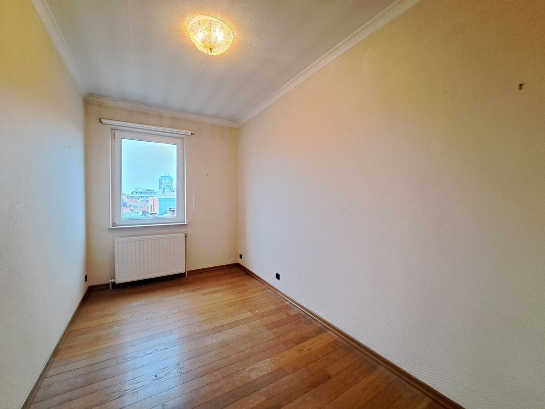 Ruim appartement met 3 slaapkamers te Hasselt centrum 