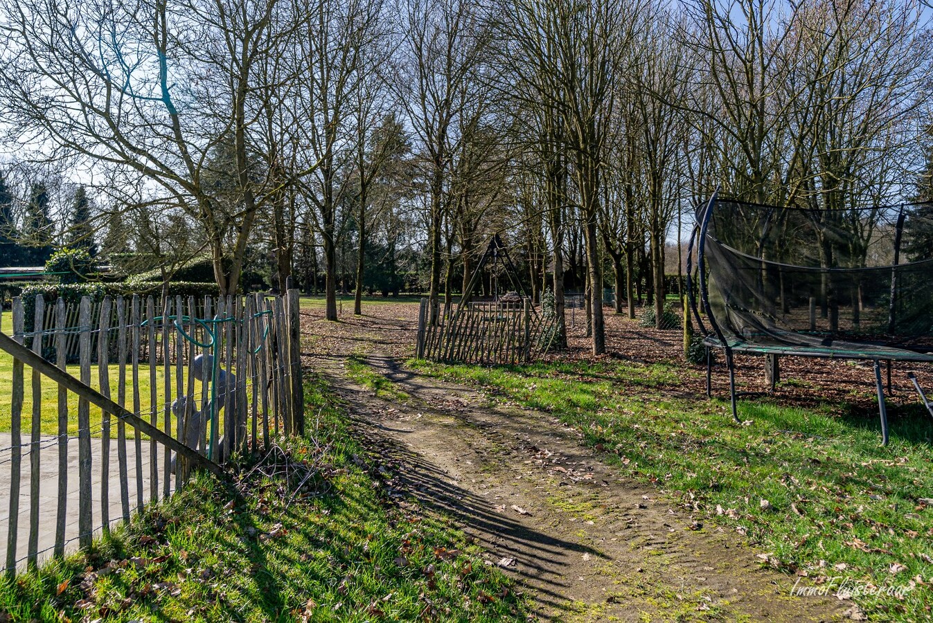 Charmante woning met weide op ca. 2,5 ha te Hechtel-Eksel 