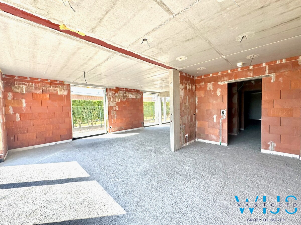 Moderne nieuwbouw op 666m² te Lembeke ! 