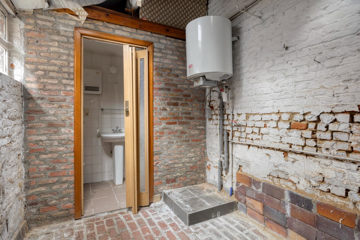 Half open bebouwing met 3 slaapkamers, tuin, terras en tuinhuis in Kessel-Lo! – EPC F kWh/m² - bewoonbare opp. 128 m² 