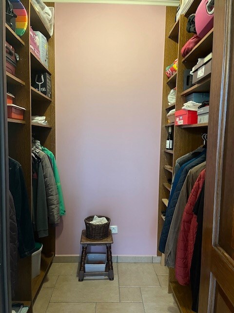 Ruim appartement met 2 slaapkamers en groot terras 