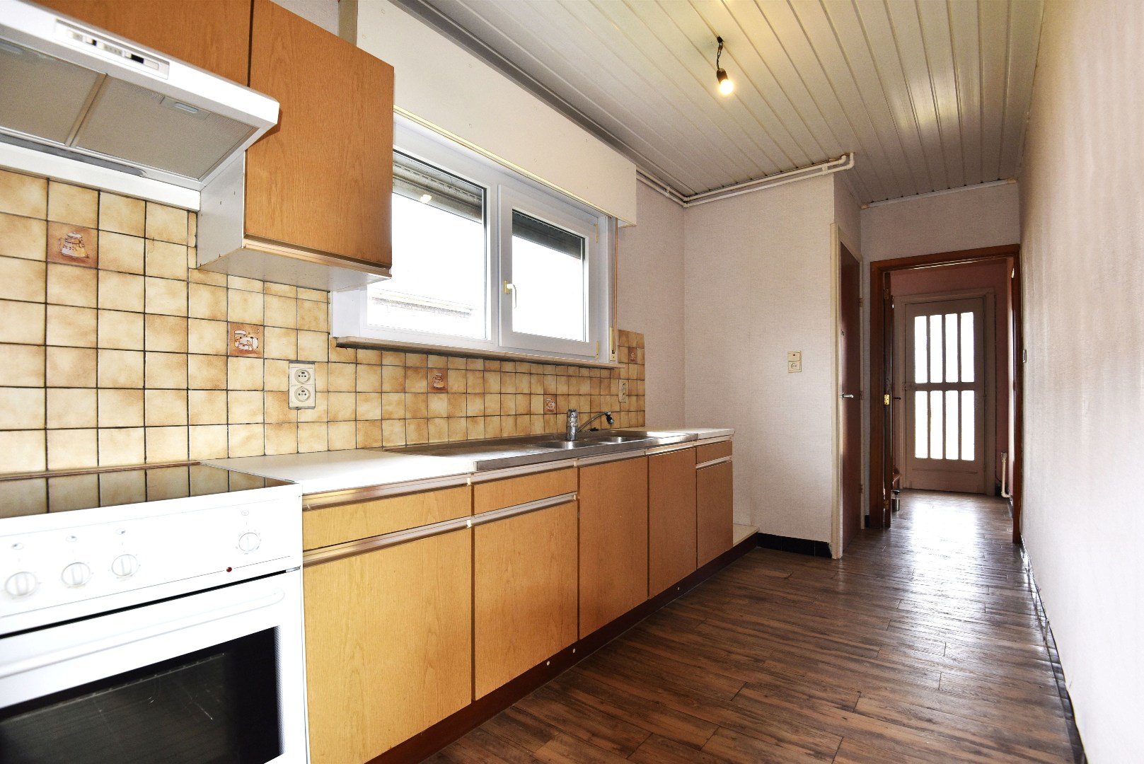 Woning met 1 slpk en dubbele garage te Adegem 