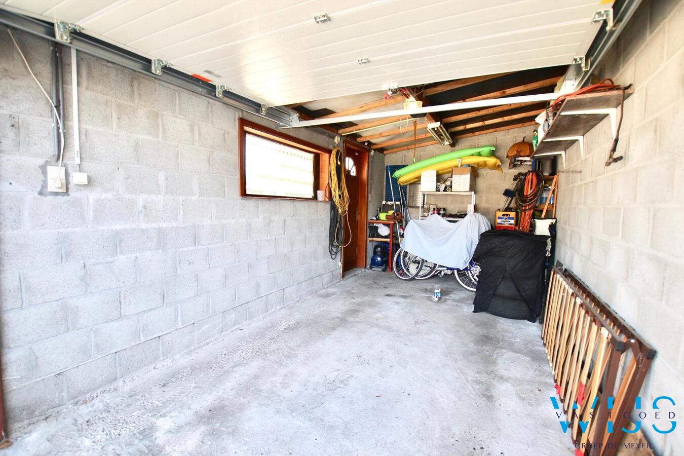 Piekfijn onderhouden en gerenoveerde bungalow te Zelzate! 