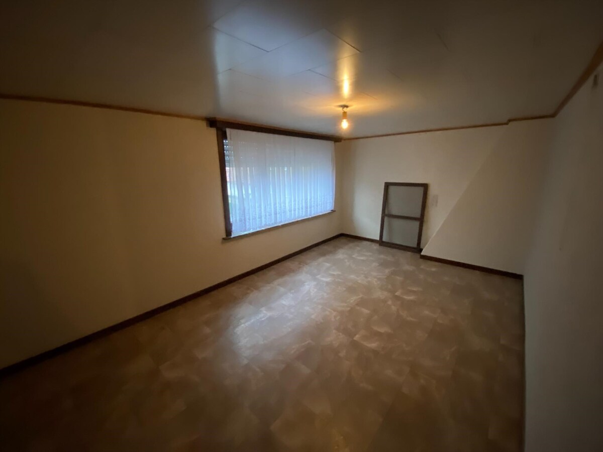 Ruime woning met 4 slaapkamer op de Vijfwegen 