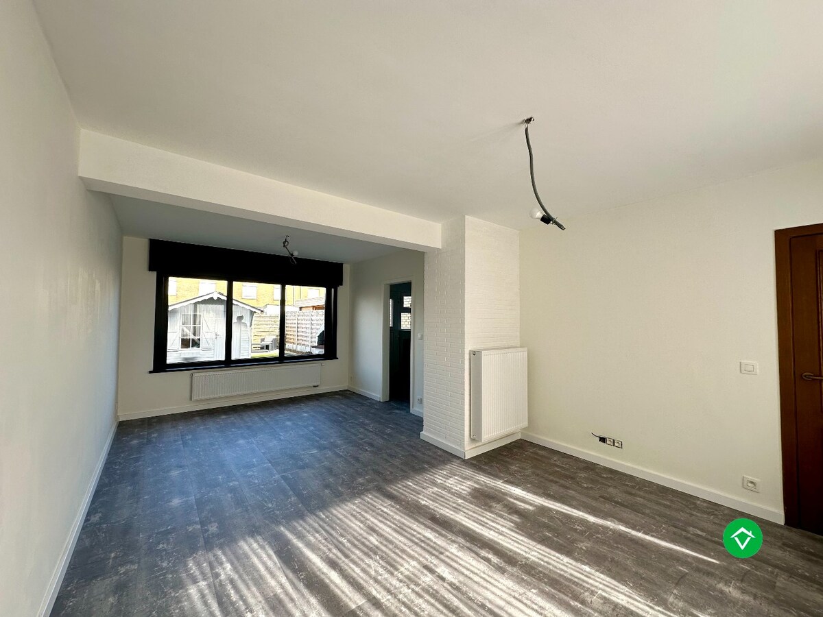 Instapklare woning met garage te huur in Gistel 