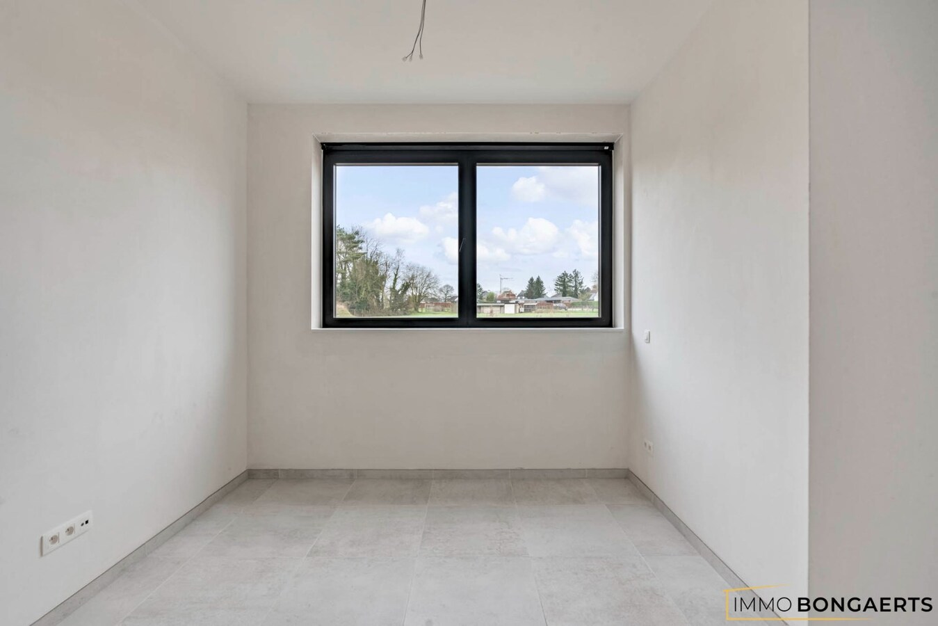 Gelijkvloers nieuwbouwappartement met 3 slaapkamers 