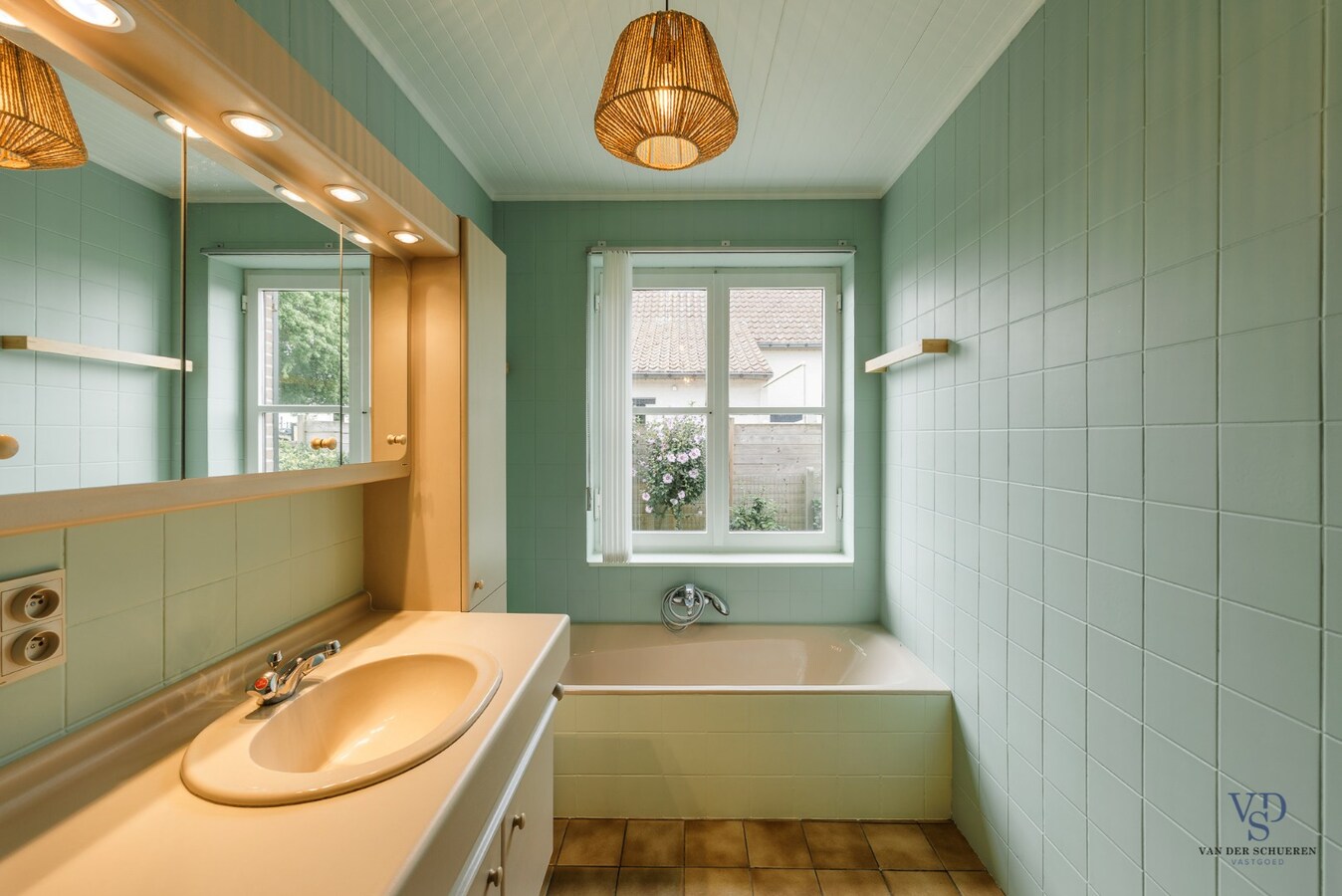 Bijzonder ruime (295m²) gezinswoning in Asper 