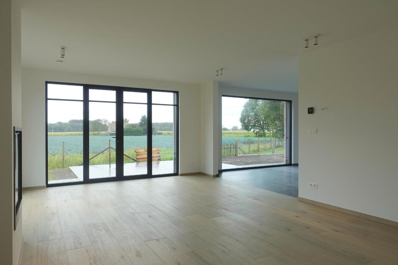 Prachtige nieuwbouw villa met landelijk zicht 