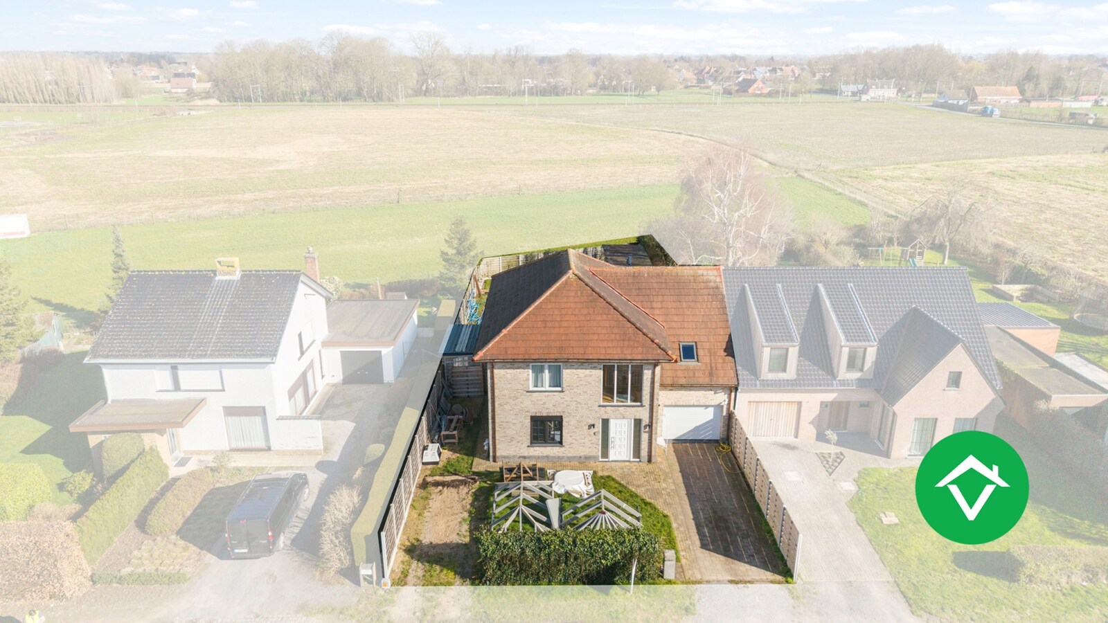 Woning met 4 slaapkamers en tuin te Torhout 