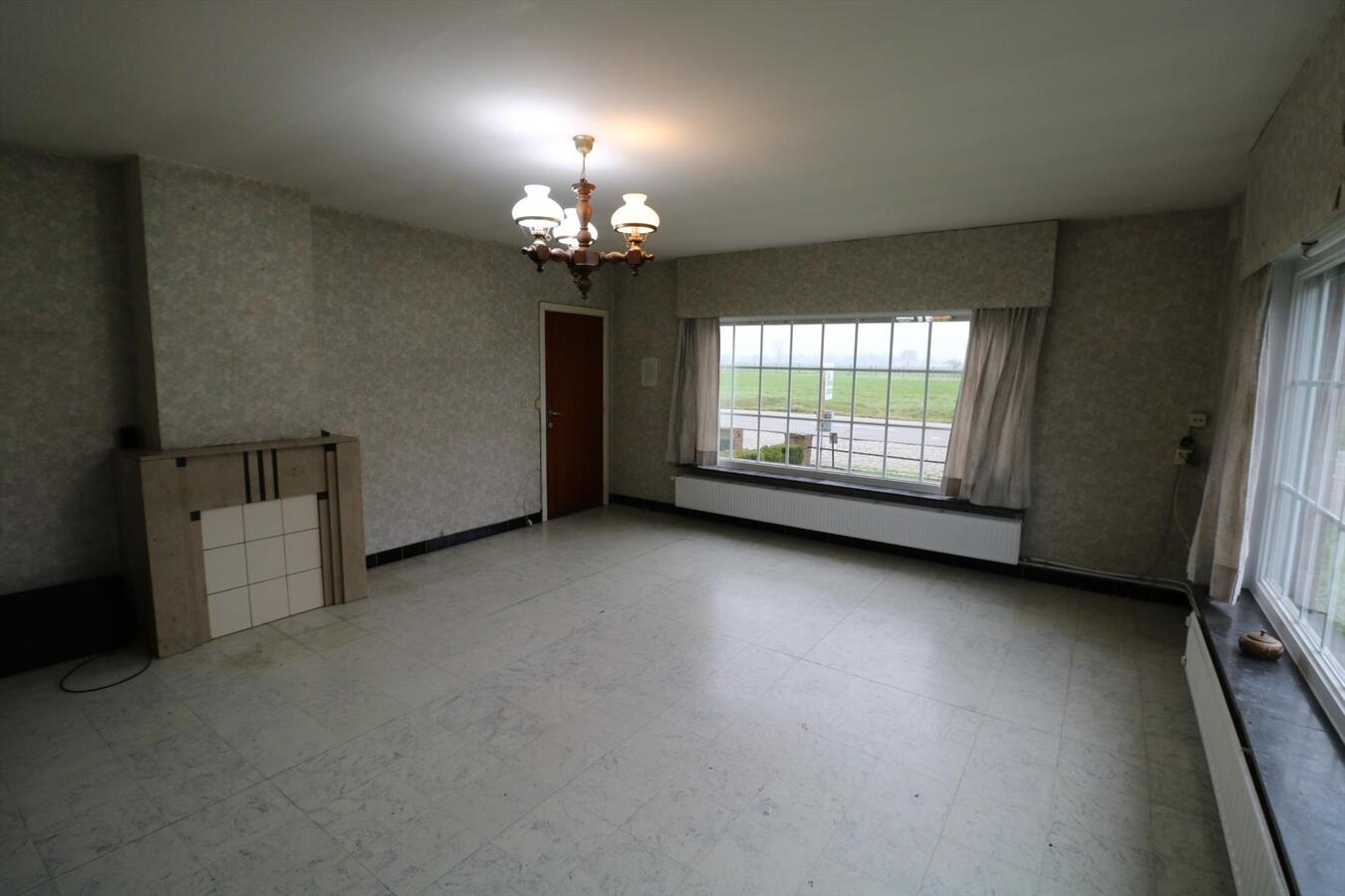 Alleenstaande woning met landelijk verzicht te Koekelare 