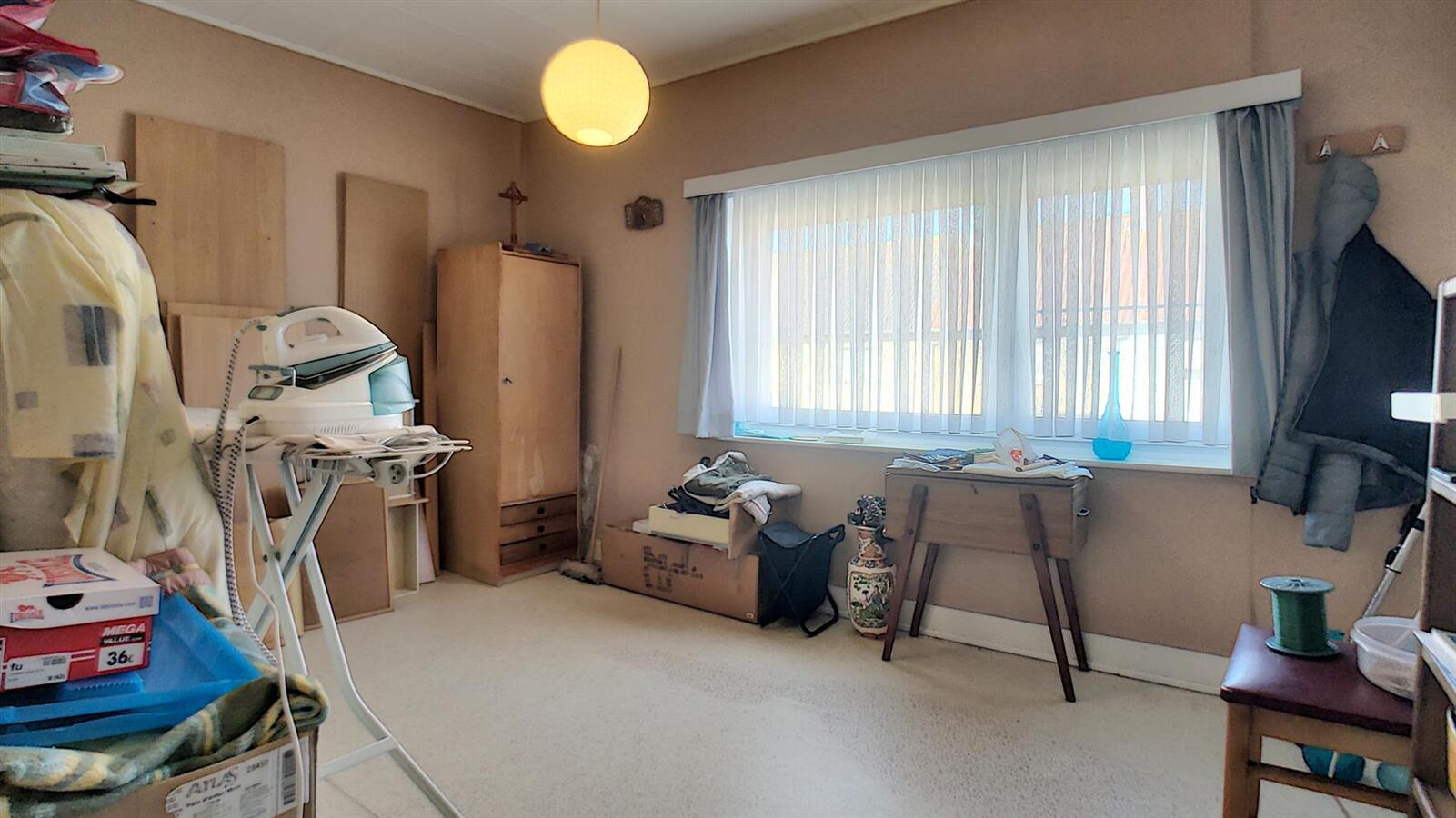 Op te frissen woning in aangename buurt - Zwankendamme 