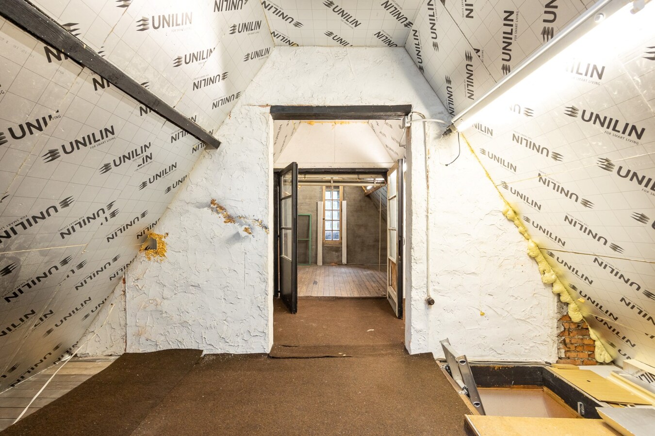 Karaktervolle villa op een perceel van  1.779 m² te Schilde op wandelafstand van het centrum 