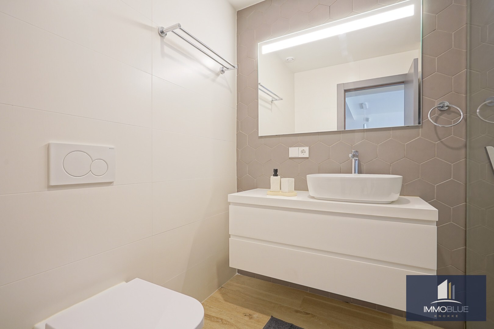 Appartement ensoleillé avec deux chambres à Cumbre del Sol. 