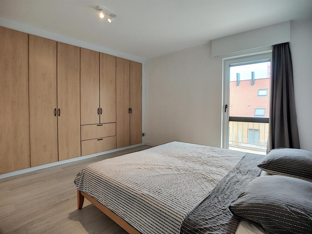 Magnifiek woonappartement met zonneterras, 3 ruime slpk en 2 badk - Heist 